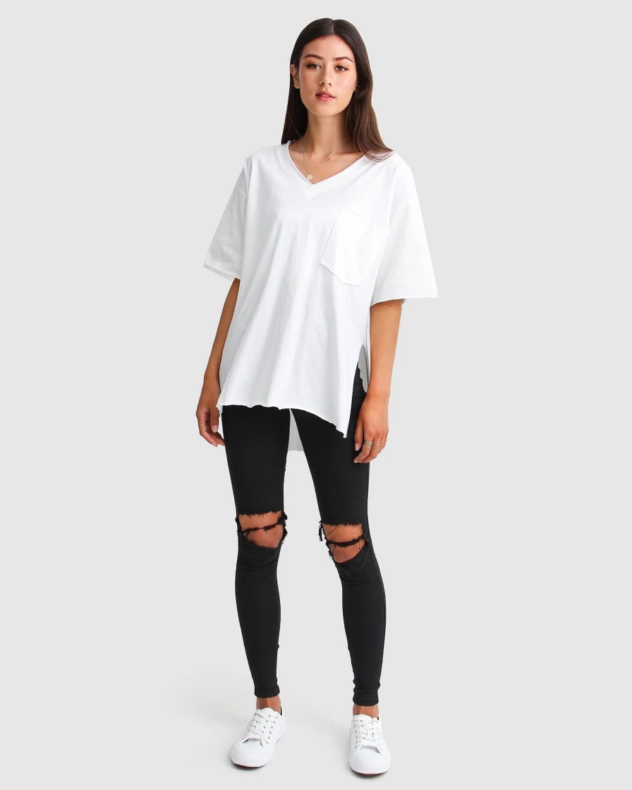 Belle & Bloom Women's Oversized White T-Shirt - Brave Soul Graphic Tee